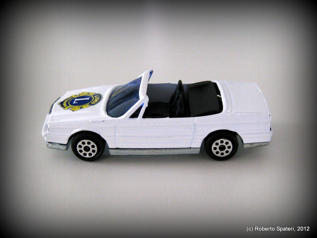Majorette Cadillac Allante (n.253)